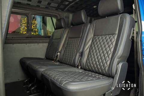 Volkswagen Transporter 2.0 T30 Diesel 150ps DSG Kombi Van SWB - U5231