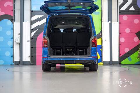 Volkswagen Transporter 2.0 T30 Diesel 150ps DSG Kombi Van SWB - U5245