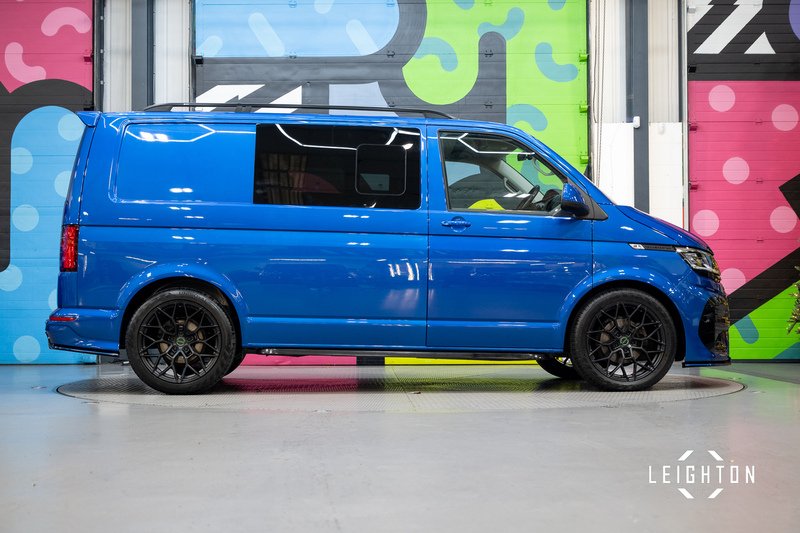 Volkswagen Transporter 2.0 T30 Diesel 150ps DSG Kombi Van SWB - U5245