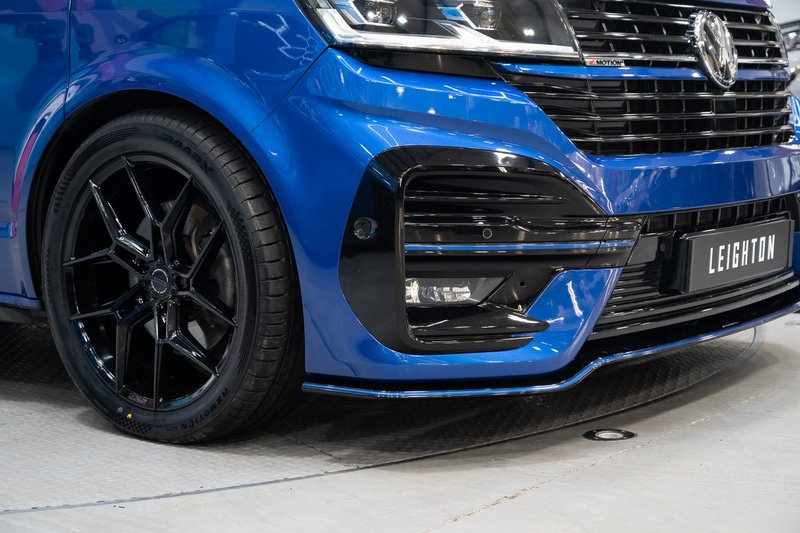 Volkswagen Transporter 2.0BiTDi T32 Diesel 204PS 4M DSG Kombi LWB - U5274