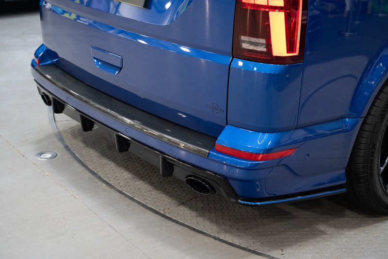 Volkswagen Transporter 2.0BiTDi T32 Diesel 204PS 4M DSG Kombi LWB - U5274