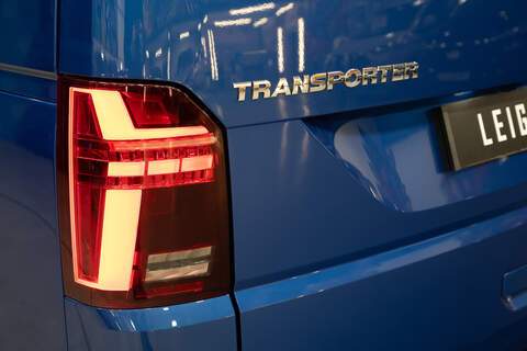 Volkswagen Transporter 2.0BiTDi T32 Diesel 204PS 4M DSG Kombi LWB - U5274