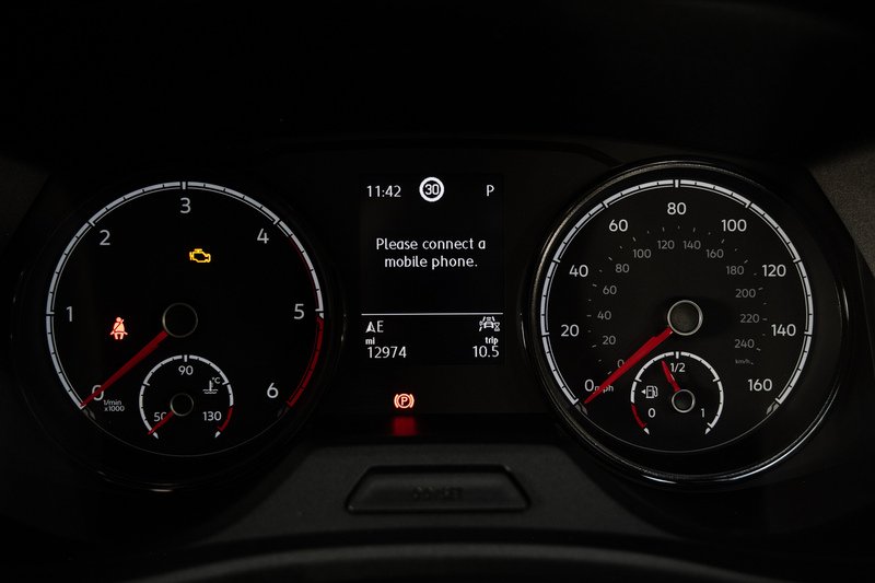 Volkswagen Transporter 2.0BiTDi T32 Diesel 204PS 4M DSG Kombi LWB - U5274