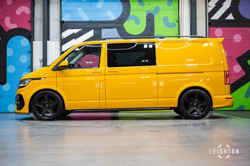 Volkswagen Transporter 2.0 T32 Diesel 150ps DSG Kombi Van LWB - U5283