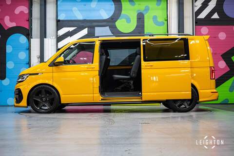 Volkswagen Transporter 2.0 T32 Diesel 150ps DSG Kombi Van LWB - U5283