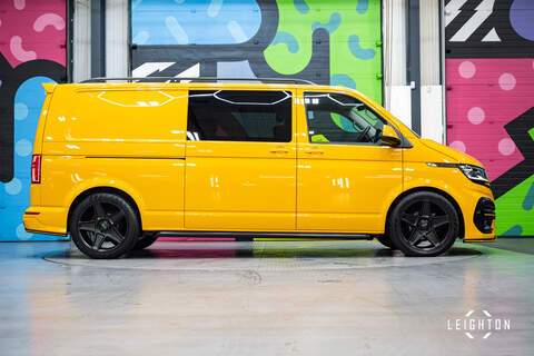 Volkswagen Transporter 2.0 T32 Diesel 150ps DSG Kombi Van LWB - U5283