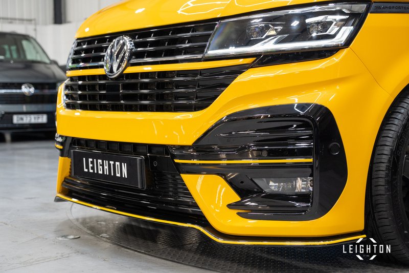 Volkswagen Transporter 2.0 T32 Diesel 150ps DSG Kombi Van LWB - U5283