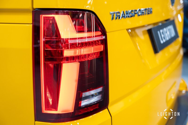 Volkswagen Transporter 2.0 T32 Diesel 150ps DSG Kombi Van LWB - U5283