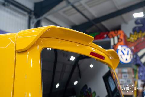 Volkswagen Transporter 2.0 T32 Diesel 150ps DSG Kombi Van LWB - U5283