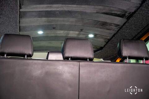 Volkswagen Transporter 2.0 T32 Diesel 150ps DSG Kombi Van LWB - U5283