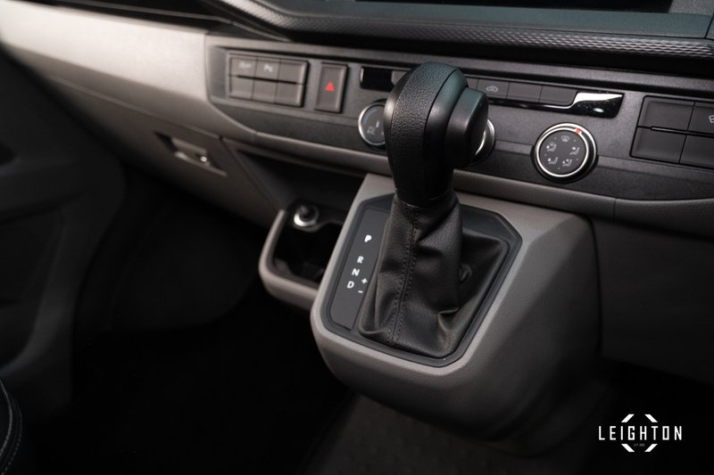 Volkswagen Transporter 2.0 T32 Diesel 150ps DSG Kombi Van LWB - U5283