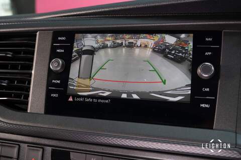 Volkswagen Transporter 2.0 T32 Diesel 150ps DSG Kombi Van LWB - U5283