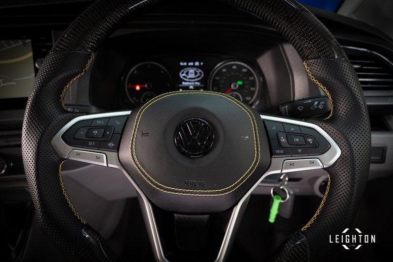 Volkswagen Transporter 2.0 T32 Diesel 150ps DSG Kombi Van LWB - U5283