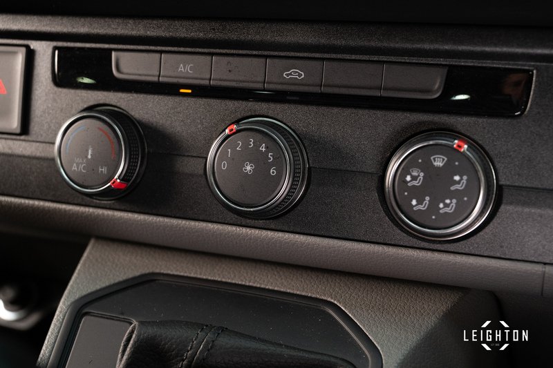 Volkswagen Transporter 2.0 T32 Diesel 150ps DSG Kombi Van LWB - U5283