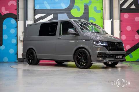 Volkswagen Transporter 2.0 T32 Diesel 150PS Auto 4MOTION Panel Van SWB