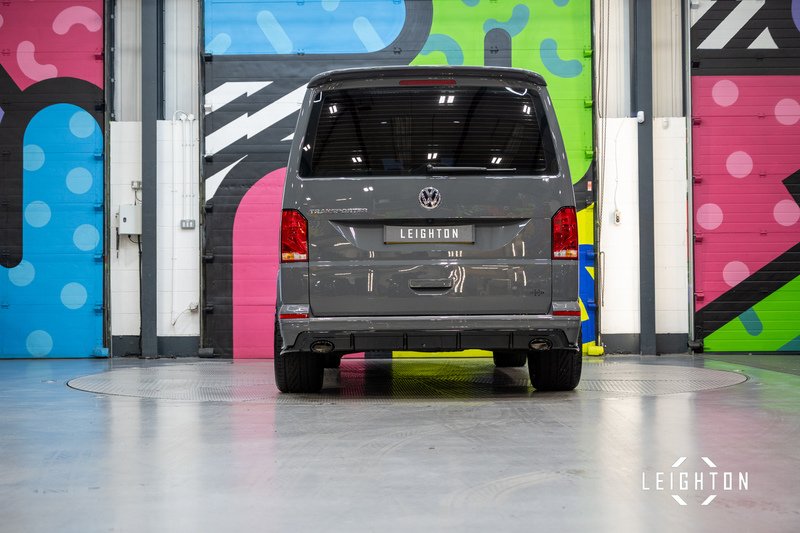 Volkswagen Transporter 2.0 TDI T30 Diesel 150ps DSG Kombi SWB - U5317