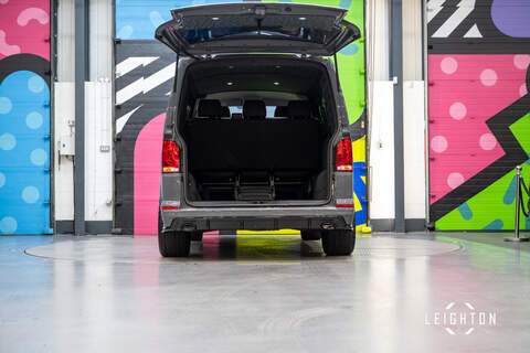 Volkswagen Transporter 2.0 TDI T30 Diesel 150ps DSG Kombi SWB - U5317