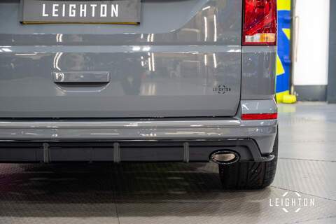 Volkswagen Transporter 2.0 TDI T30 Diesel 150ps DSG Kombi SWB - U5317