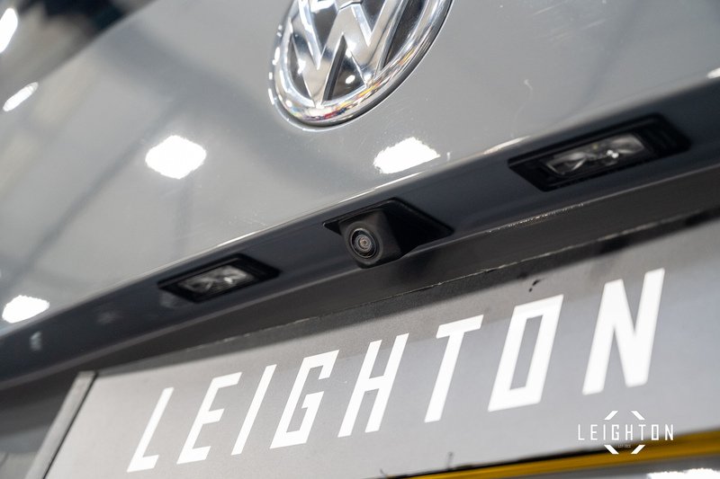 Volkswagen Transporter 2.0 TDI T30 Diesel 150ps DSG Kombi SWB - U5317