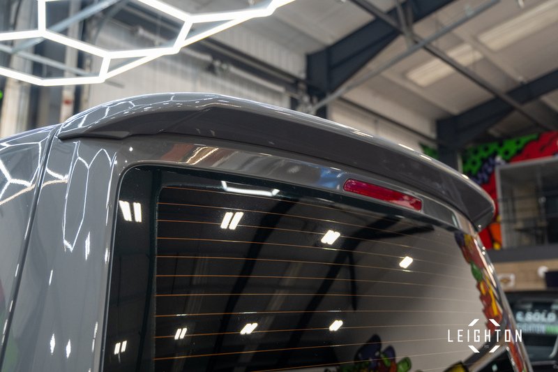 Volkswagen Transporter 2.0 TDI T30 Diesel 150ps DSG Kombi SWB - U5317