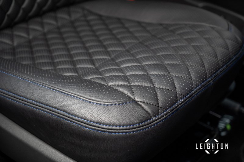 Volkswagen Transporter 2.0 TDI T30 Diesel 150ps DSG Kombi SWB - U5317