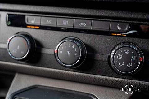 Volkswagen Transporter 2.0 TDI T30 Diesel 150ps DSG Kombi SWB - U5317