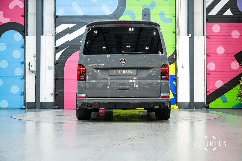 Volkswagen Transporter 2.0 BITDI T32 DIESEL 199PS AUTO Kombi SWB - U5332