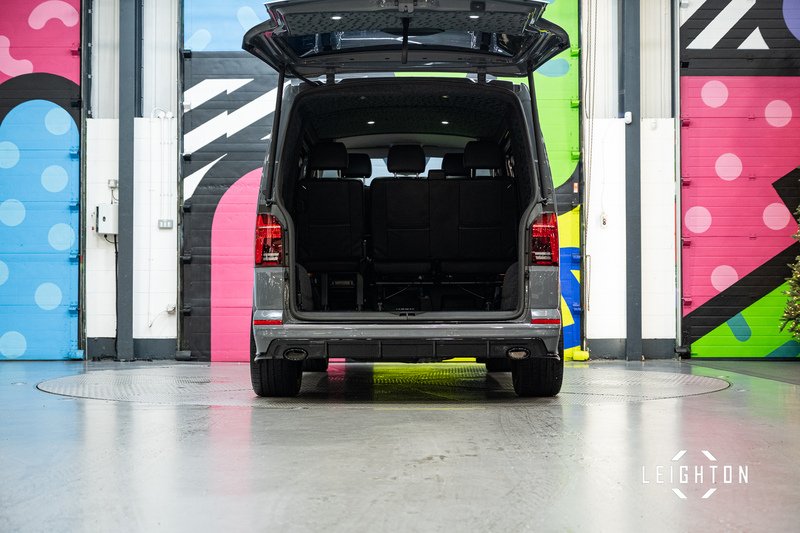 Volkswagen Transporter 2.0 BITDI T32 DIESEL 199PS AUTO Kombi SWB - U5332