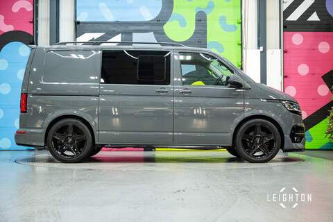 Volkswagen Transporter 2.0 BITDI T32 DIESEL 199PS AUTO Kombi SWB - U5332