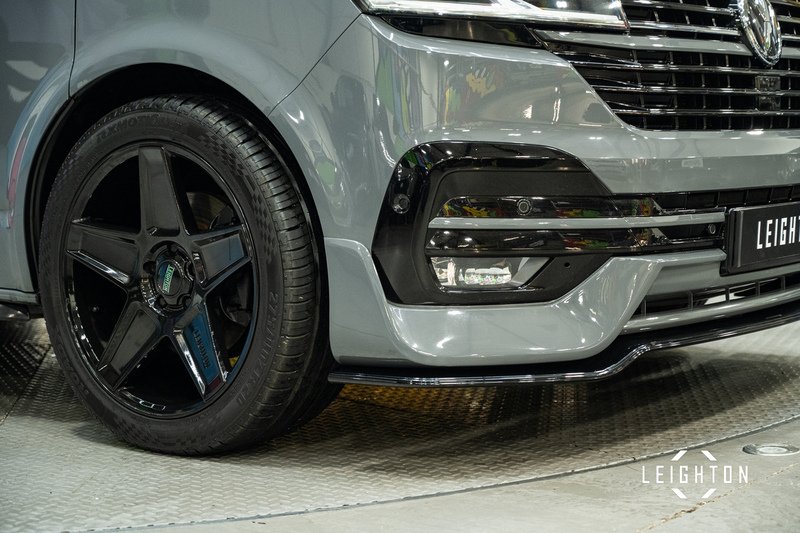 Volkswagen Transporter 2.0 BITDI T32 DIESEL 199PS AUTO Kombi SWB - U5332