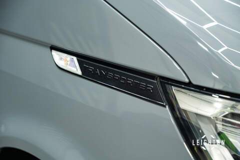 Volkswagen Transporter 2.0 BITDI T32 DIESEL 199PS AUTO Kombi SWB - U5332