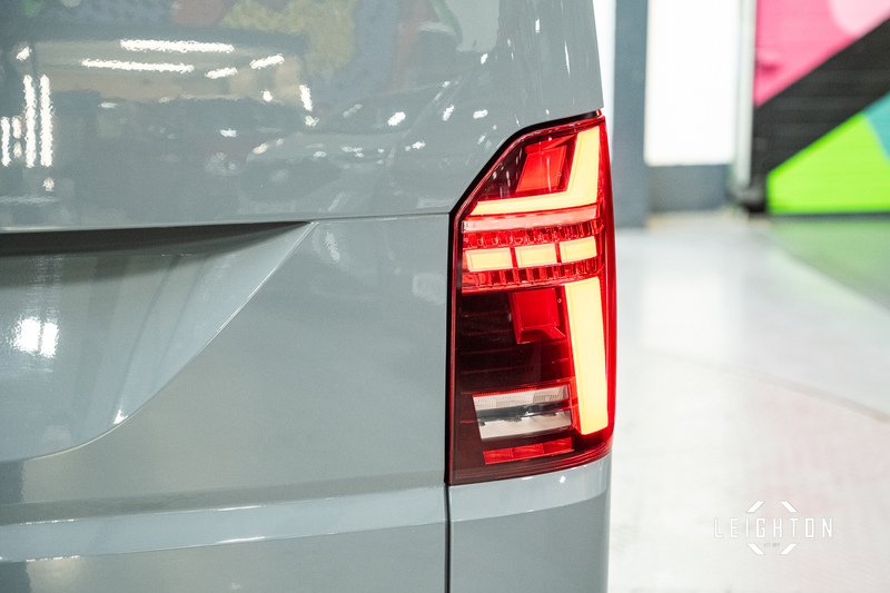 Volkswagen Transporter 2.0 BITDI T32 DIESEL 199PS AUTO Kombi SWB - U5332