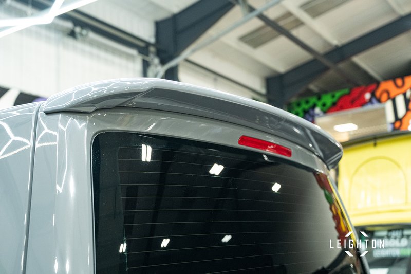 Volkswagen Transporter 2.0 BITDI T32 DIESEL 199PS AUTO Kombi SWB - U5332