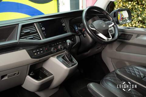 Volkswagen Transporter 2.0 BITDI T32 DIESEL 199PS AUTO Kombi SWB - U5332