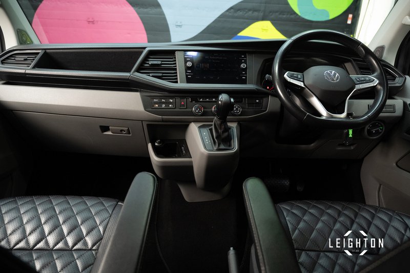 Volkswagen Transporter 2.0 BITDI T32 DIESEL 199PS AUTO Kombi SWB - U5332