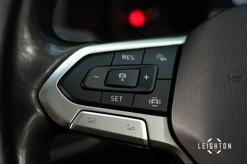 Volkswagen Transporter 2.0 BITDI T32 DIESEL 199PS AUTO Kombi SWB - U5332