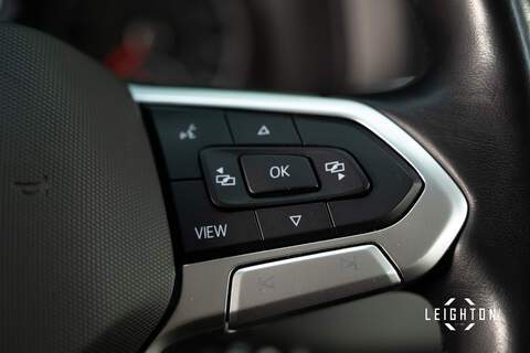 Volkswagen Transporter 2.0 BITDI T32 DIESEL 199PS AUTO Kombi SWB - U5332