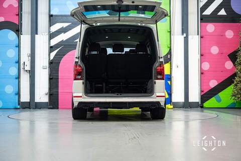 Volkswagen Transporter 2.0 T32 Diesel 204ps Auto Kombi SWB - U5414