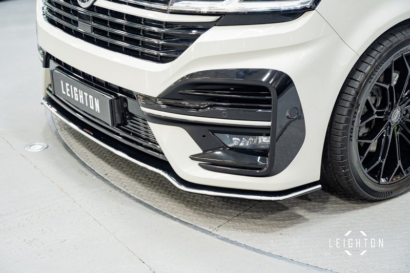 Volkswagen Transporter 2.0 T32 Diesel 204ps Auto Kombi SWB - U5414