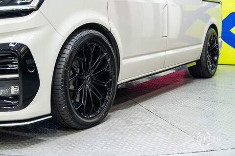 Volkswagen Transporter 2.0 T32 Diesel 204ps Auto Kombi SWB - U5414