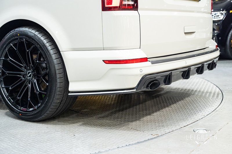 Volkswagen Transporter 2.0 T32 Diesel 204ps Auto Kombi SWB - U5414