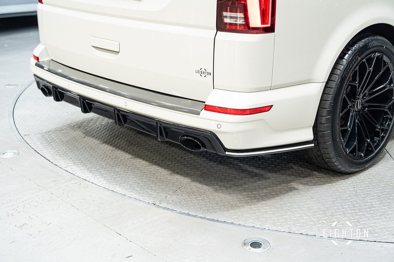 Volkswagen Transporter 2.0 T32 Diesel 204ps Auto Kombi SWB - U5414