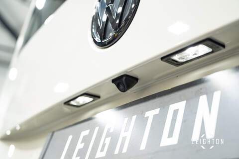 Volkswagen Transporter 2.0 T32 Diesel 204ps Auto Kombi SWB - U5414