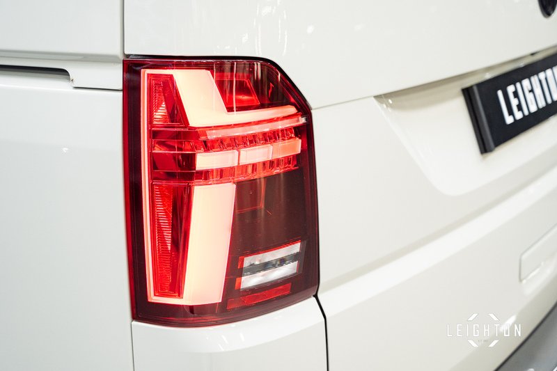 Volkswagen Transporter 2.0 T32 Diesel 204ps Auto Kombi SWB - U5414