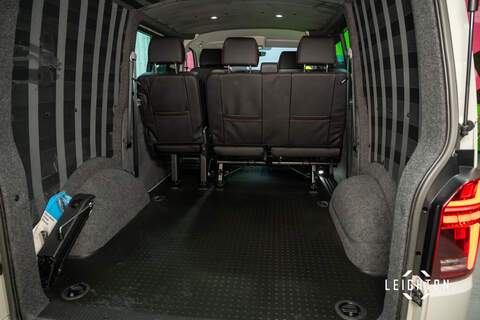 Volkswagen Transporter 2.0 T32 Diesel 204ps Auto Kombi SWB - U5414