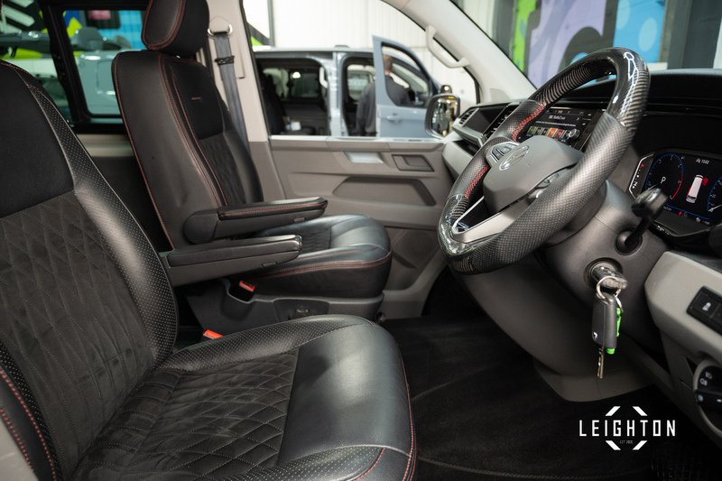 Volkswagen Transporter 2.0 T32 Diesel 204ps Auto Kombi SWB - U5414