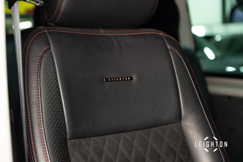 Volkswagen Transporter 2.0 T32 Diesel 204ps Auto Kombi SWB - U5414