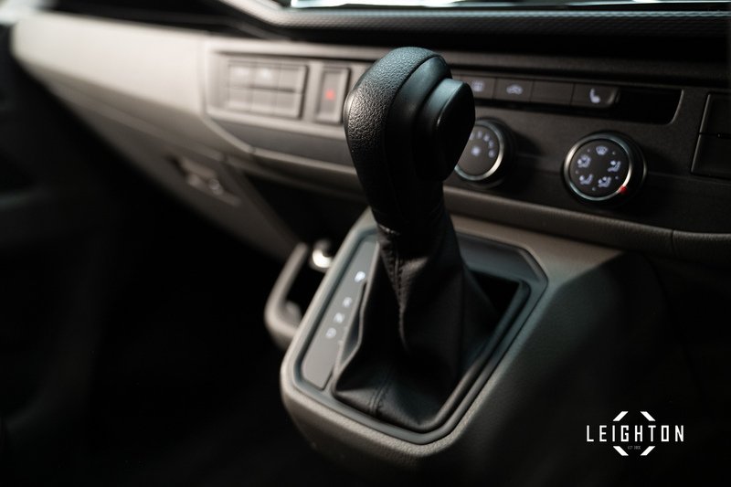 Volkswagen Transporter 2.0 T32 Diesel 204ps Auto Kombi SWB - U5414