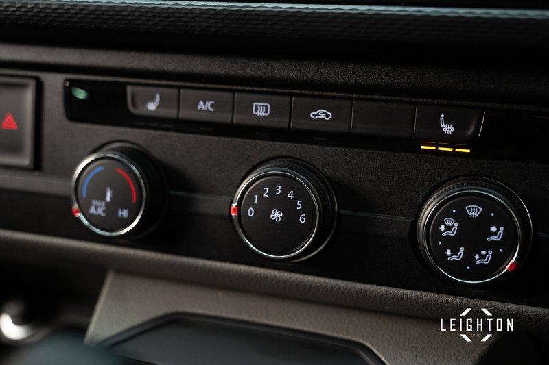 Volkswagen Transporter 2.0 T32 Diesel 204ps Auto Kombi SWB - U5414