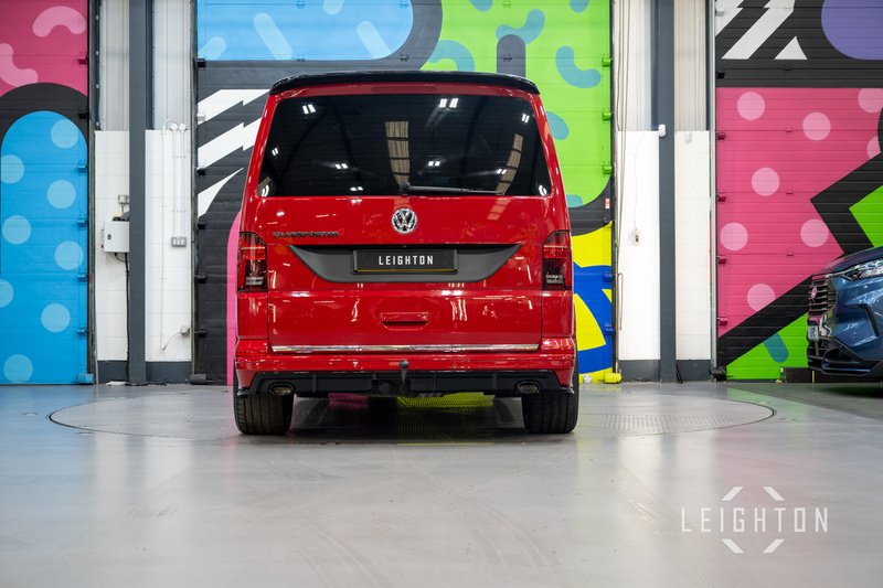 Volkswagen Transporter Shuttle 2.0 BiTDI 199ps Diesel Auto 8 Seater LWB - U5420